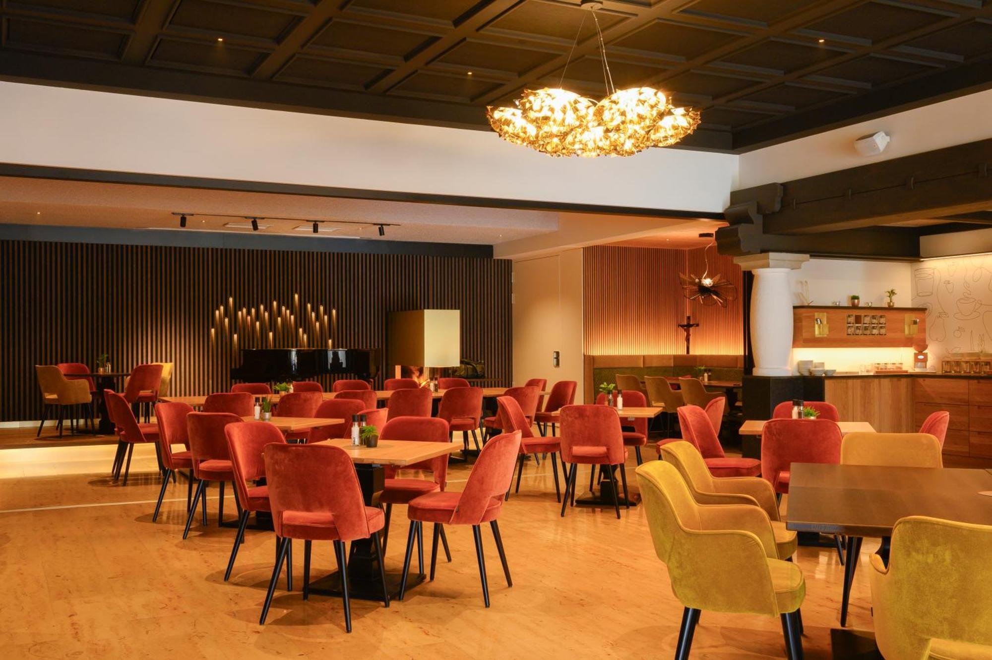 Aktivhotel Foettinger شتاينباخ آم أترزي المظهر الخارجي الصورة